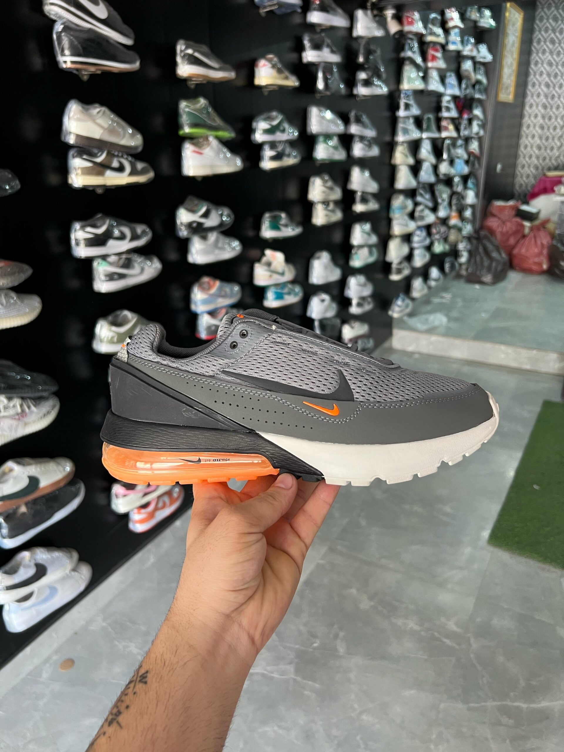 Airmax Pulse Sneaker For Boys 4 Colors