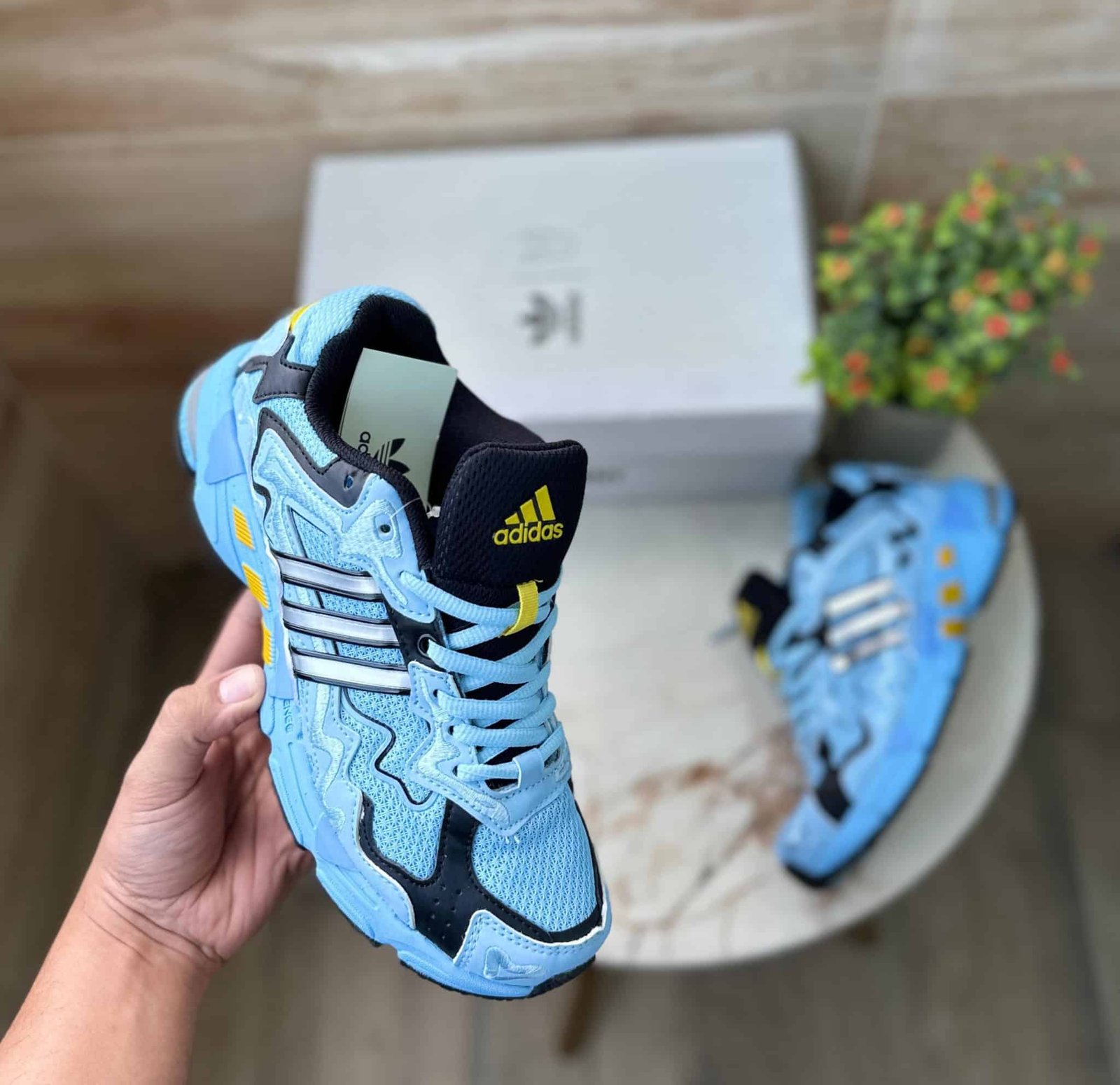 Response CL X Bad Bunny Sneakers 4 Colors
