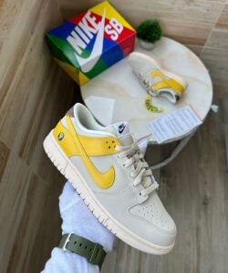 SB Dunk Banana Shake Shoes In Stock