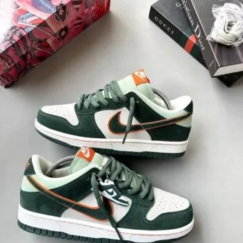 SB Dunk Low X Otomo Katsuhiro Shoes