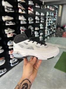 Retro 37 Sneakers For Boys 3 New Color