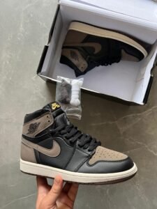 Retro One High Palomino Sneakers For Boys