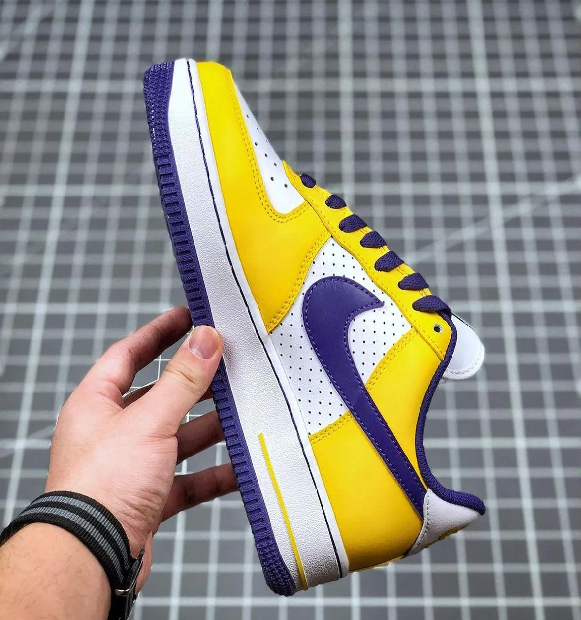 Kobe Bryant X Airforce One Low Sneaker | 7AShoes First Copy