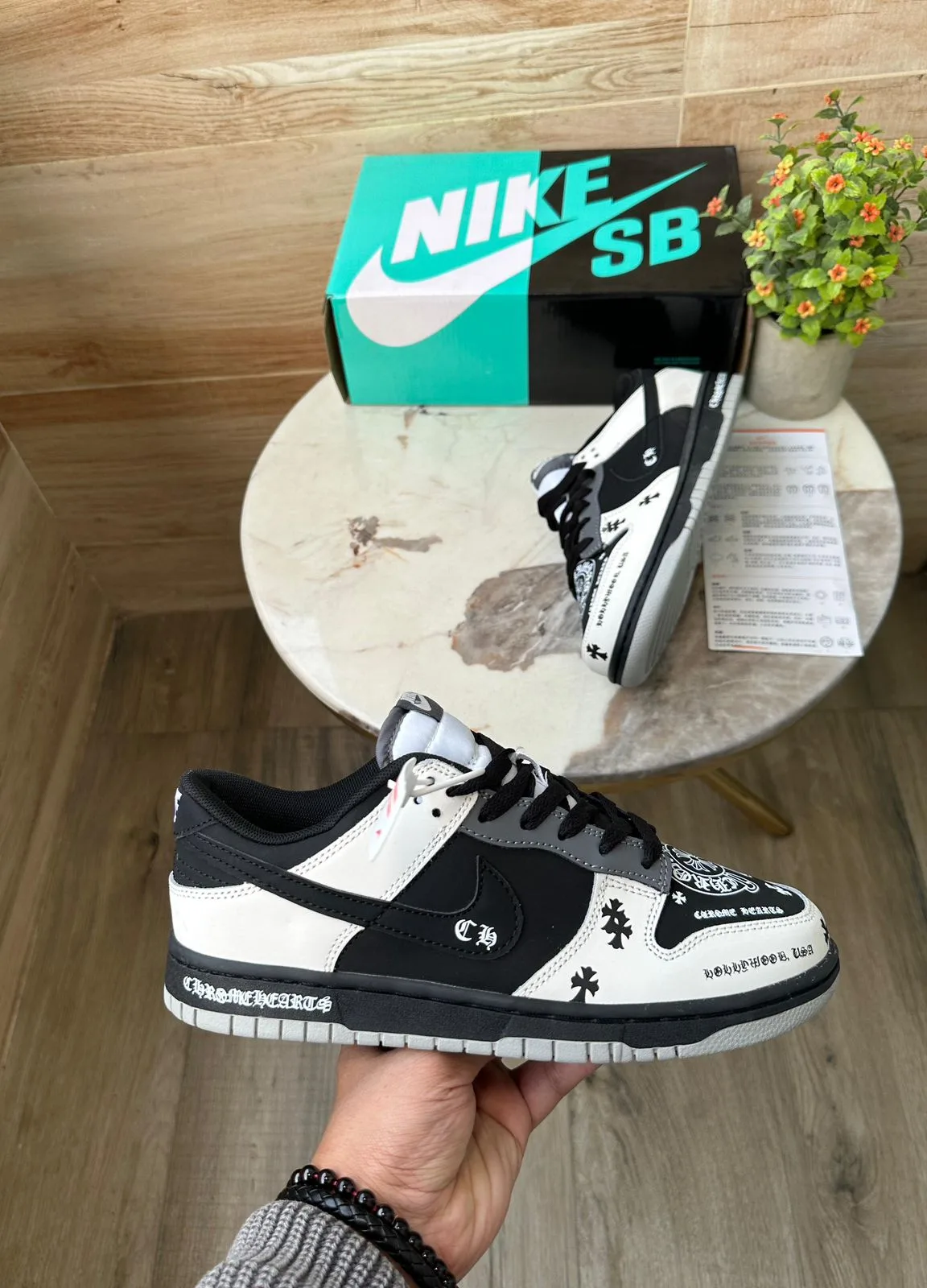 SB Dunk 2023 Chrome Hearts Sneakers