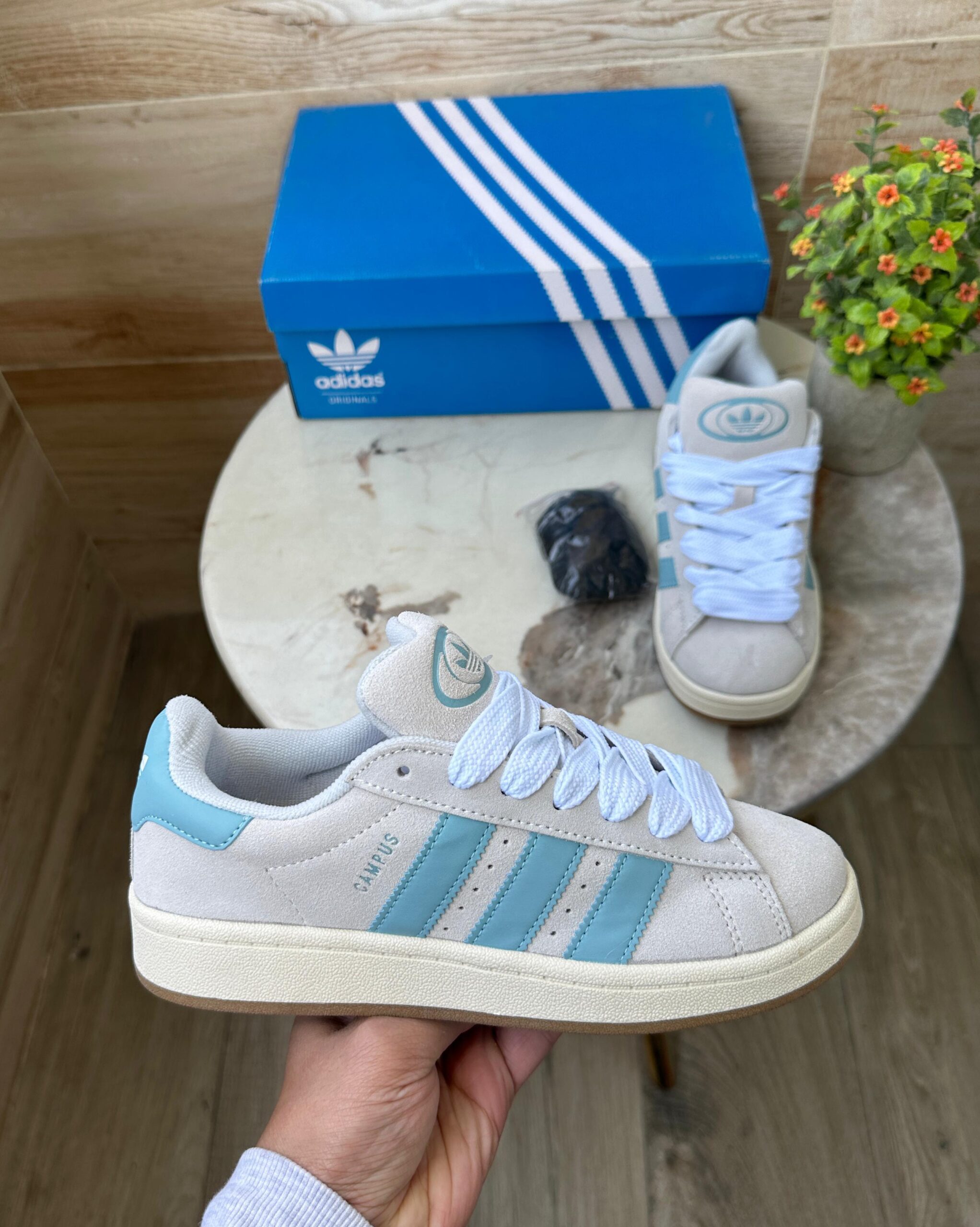Campus White Preloved Blue Sneakers For Girls