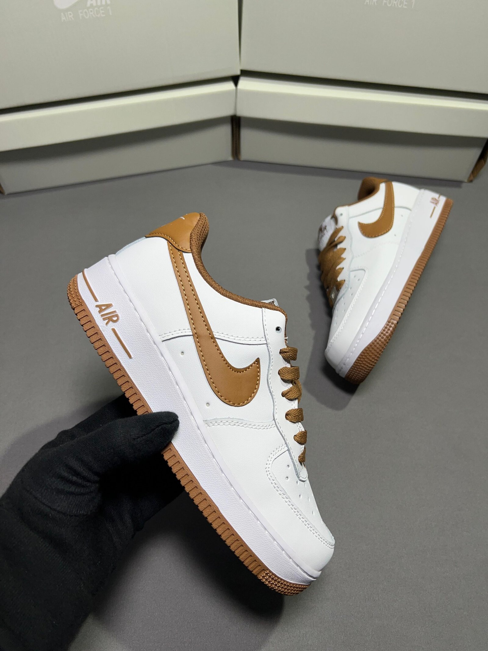 Low 07 White Desert Airforce Sneaker For Boys