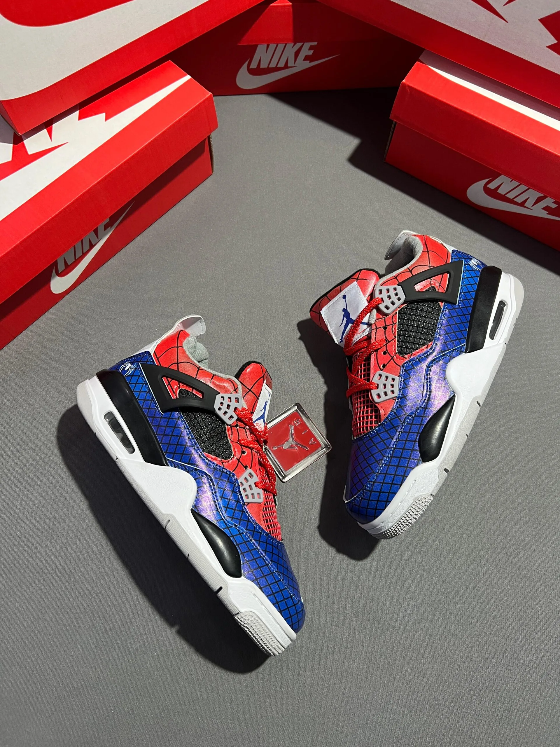 Custom Spider Man Jordan HOW TO: Custom Spiderman Origins Spider-verse Jordan Sneakers