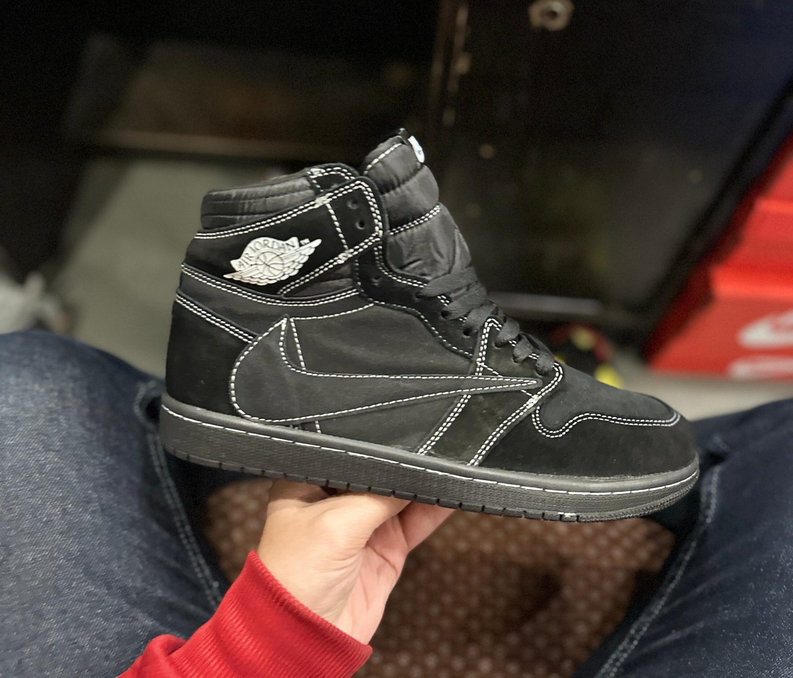 Retro One Black Mid Phantom Shoes