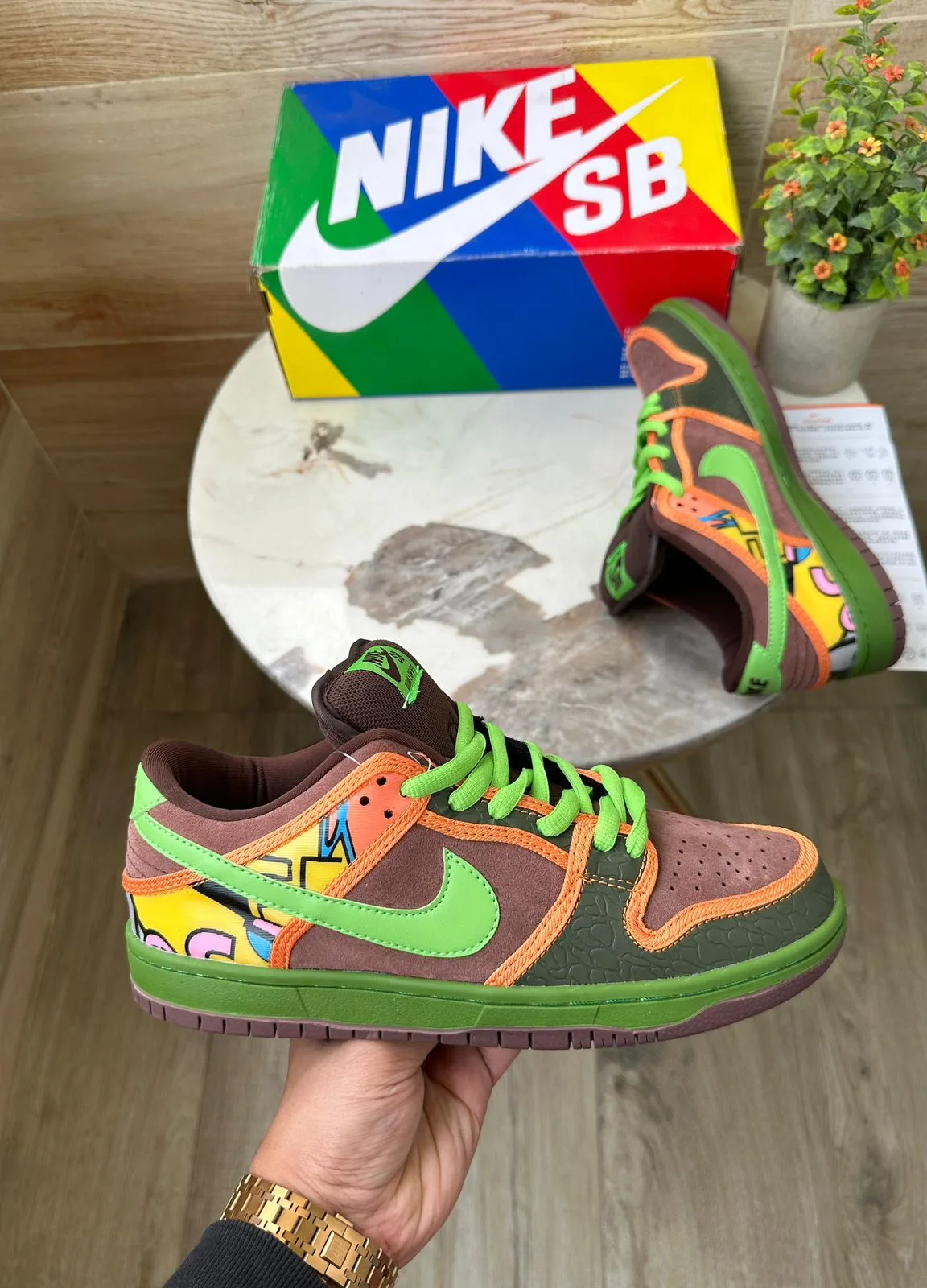SB Dunk De La Soul Sneaker For Boys | 7AShoes First Copy