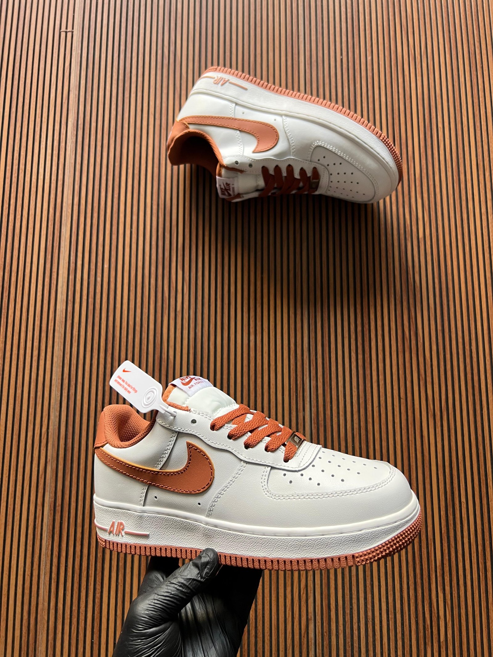 Women's Premium Leather Lifestyle Sneakers – Elegant White & Peach Edition