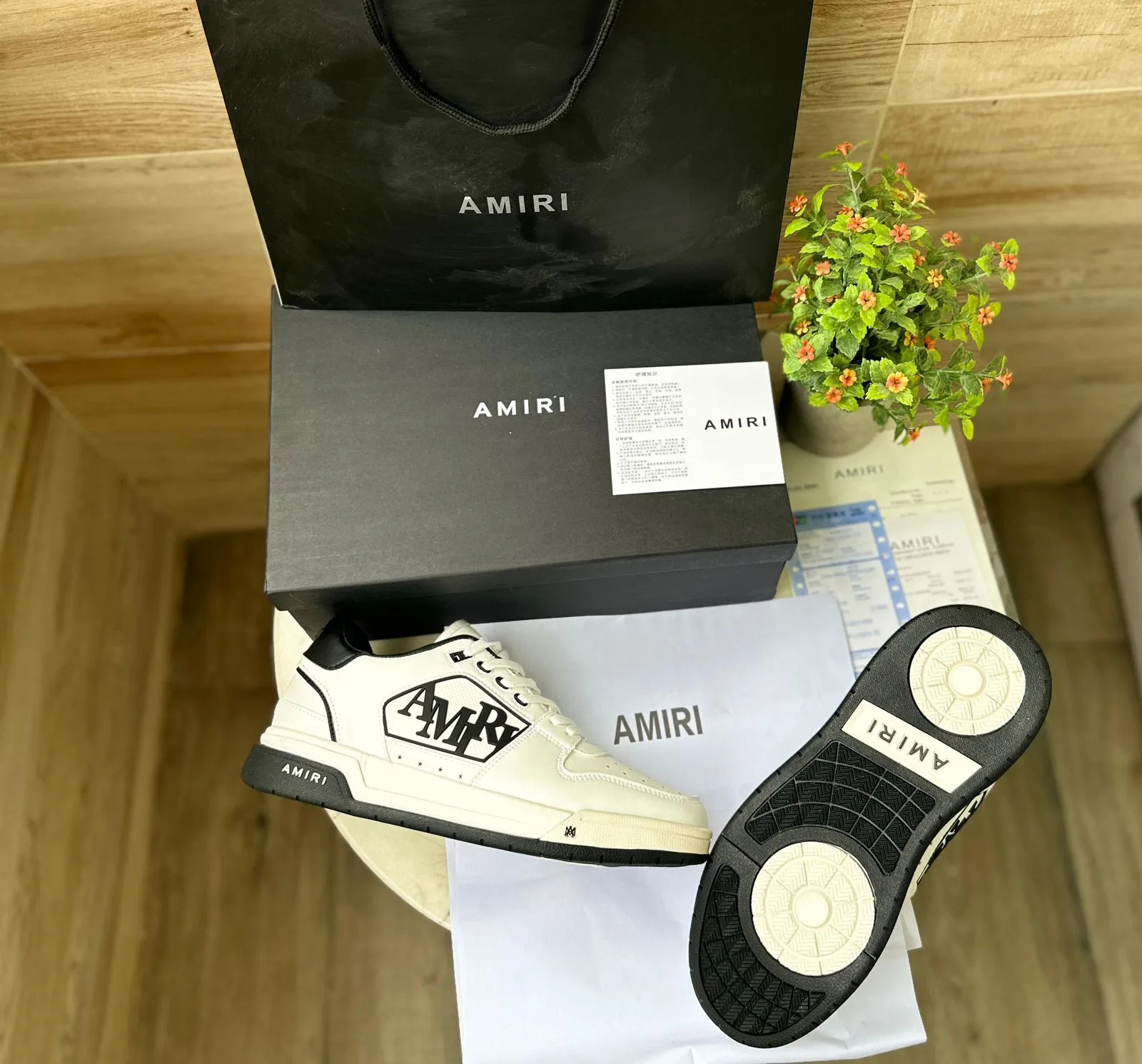 Amiri America White Sneaker For Boys | 7AShoes First Copy display picture 1