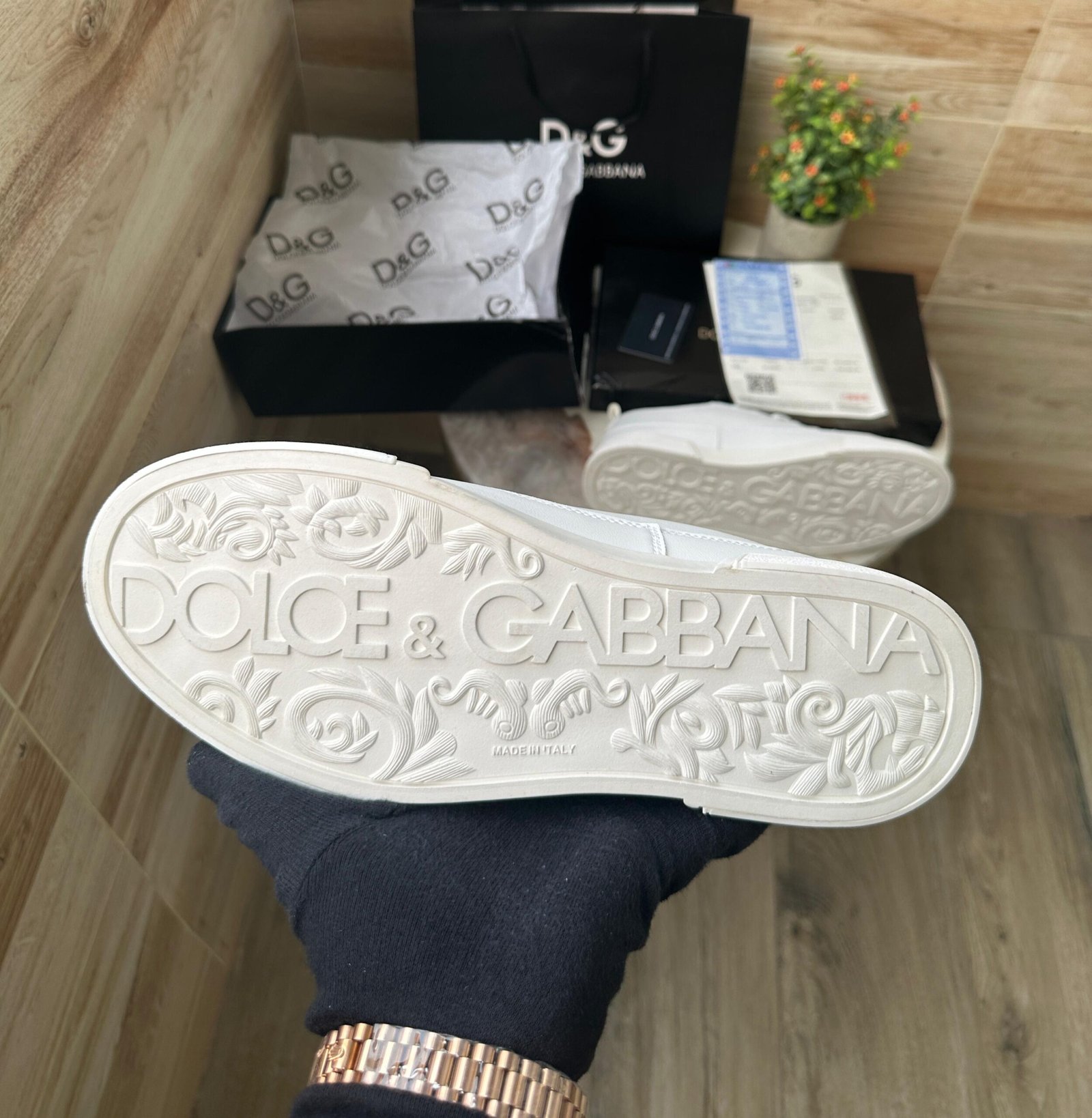 Dg Ultra Luxury Brand Sneakers Limited Stock