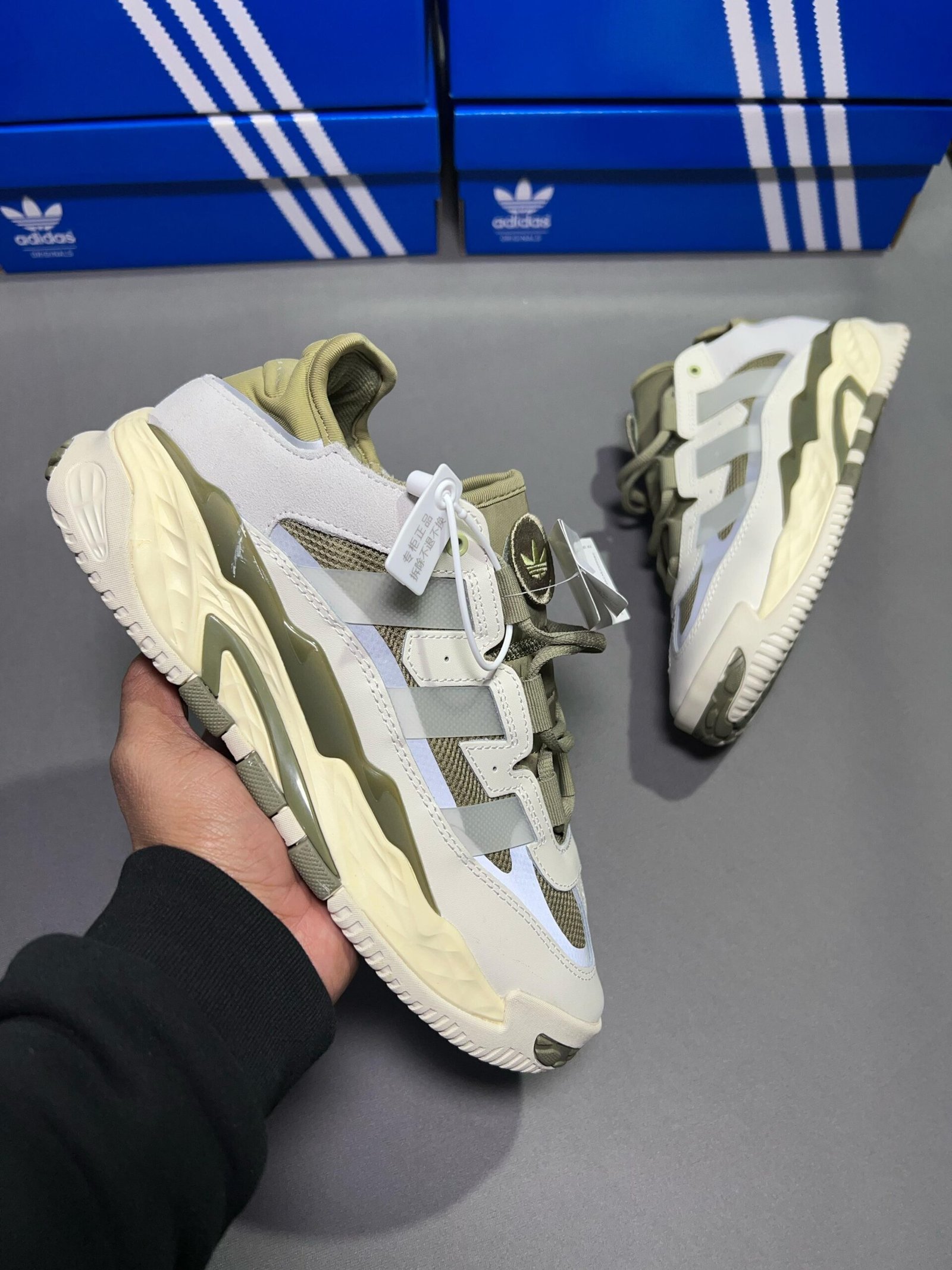 Niteball Beige Khaki Sneakers For Boys