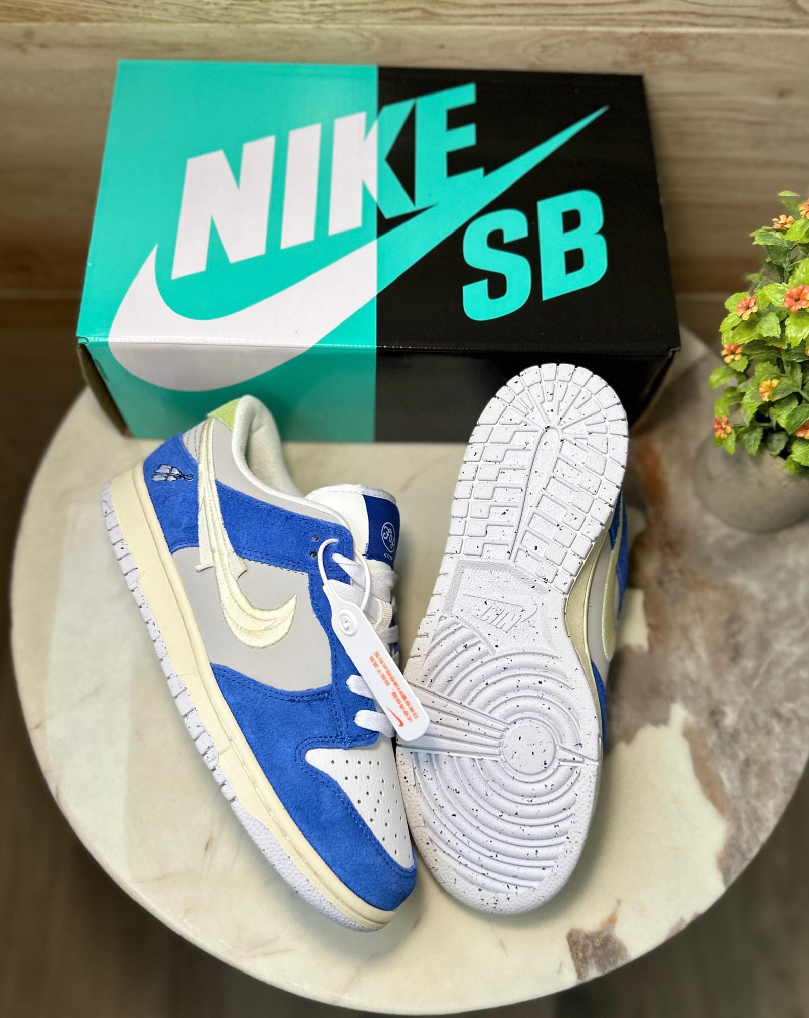 SB Dunks Street Wear Blue Gardenia Sneakers