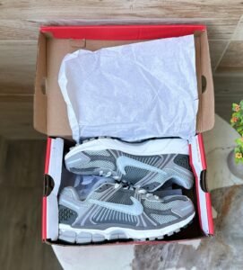 Zoom Vomero 5 Wolf Grey Sneakers For Boys