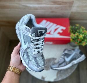 Zoom Vomero 5 Wolf Grey Sneakers For Boys
