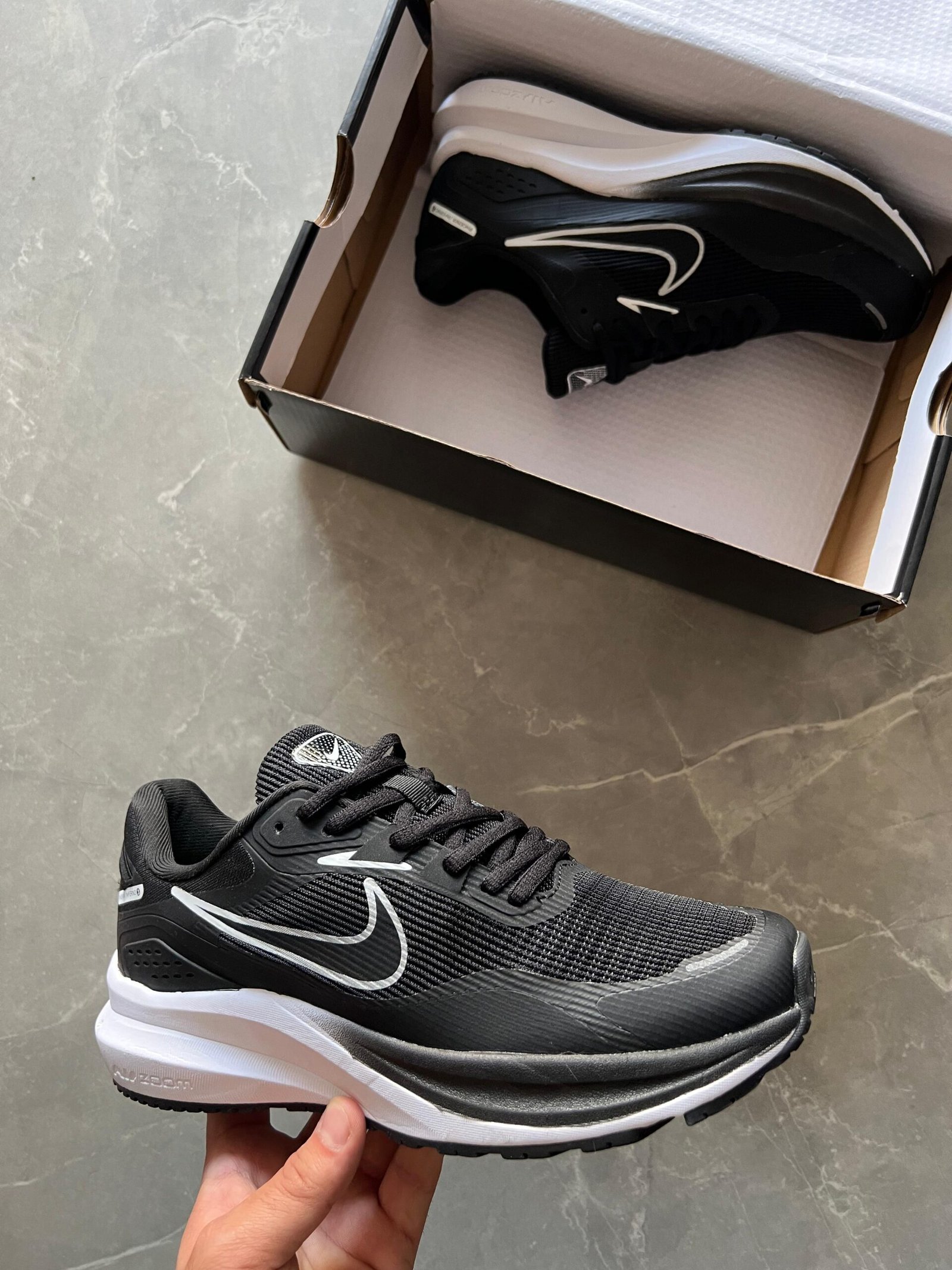 Air Zoom 2024 Running Shoes 3 New Color