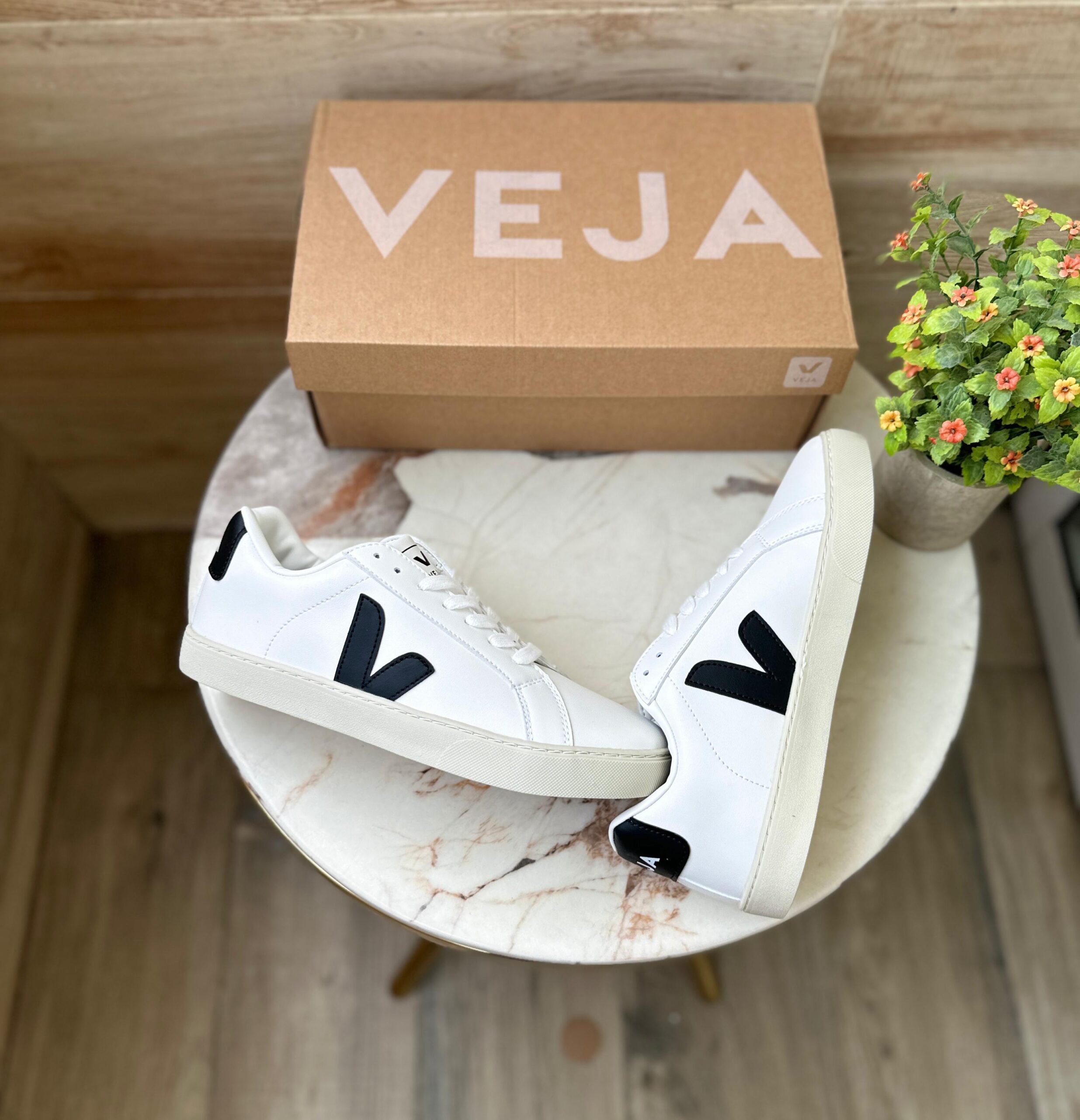 Veja Campo French Sneaker On Sale