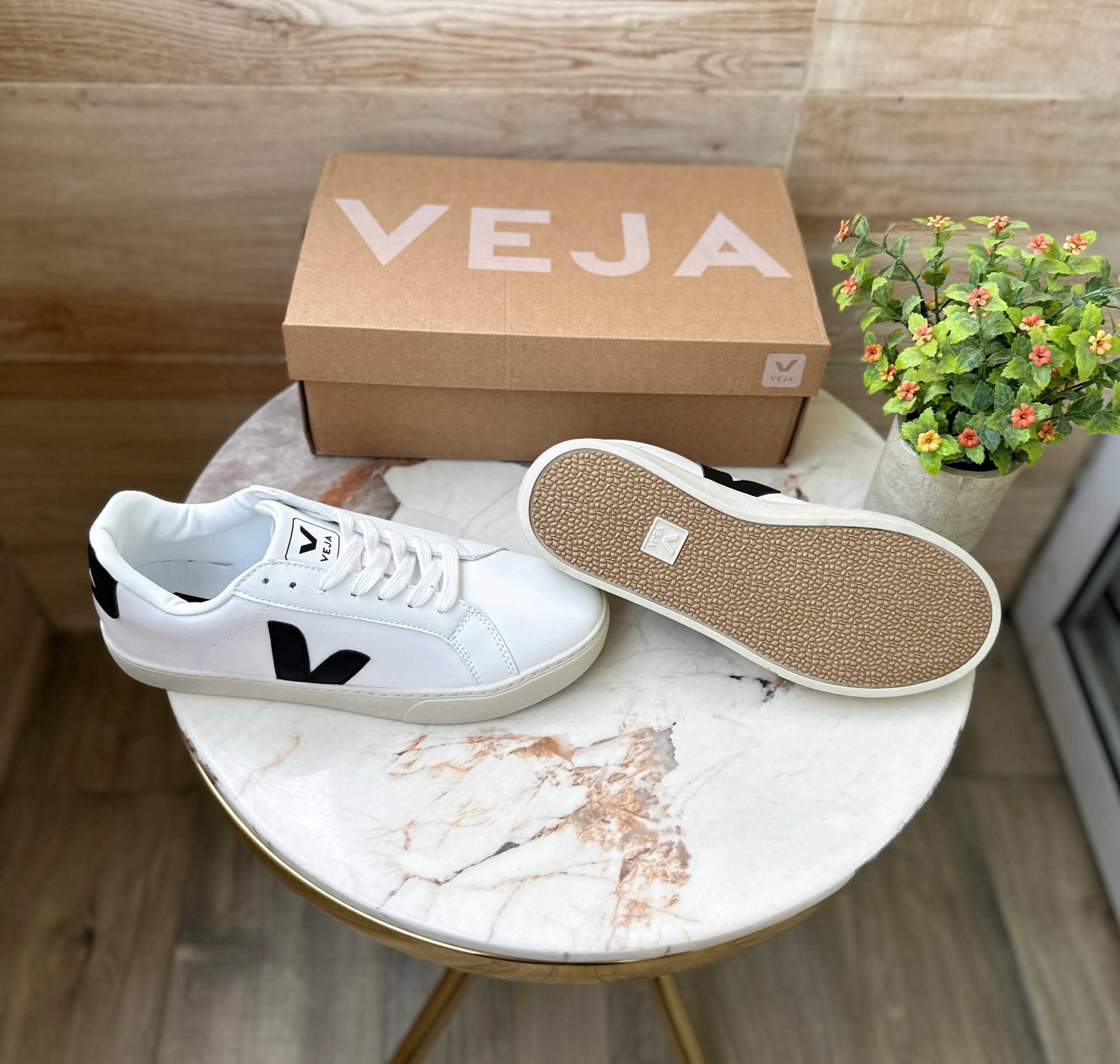 Veja Campo French Sneaker On Sale