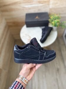 Cut Low Travis Scott Semi Leather