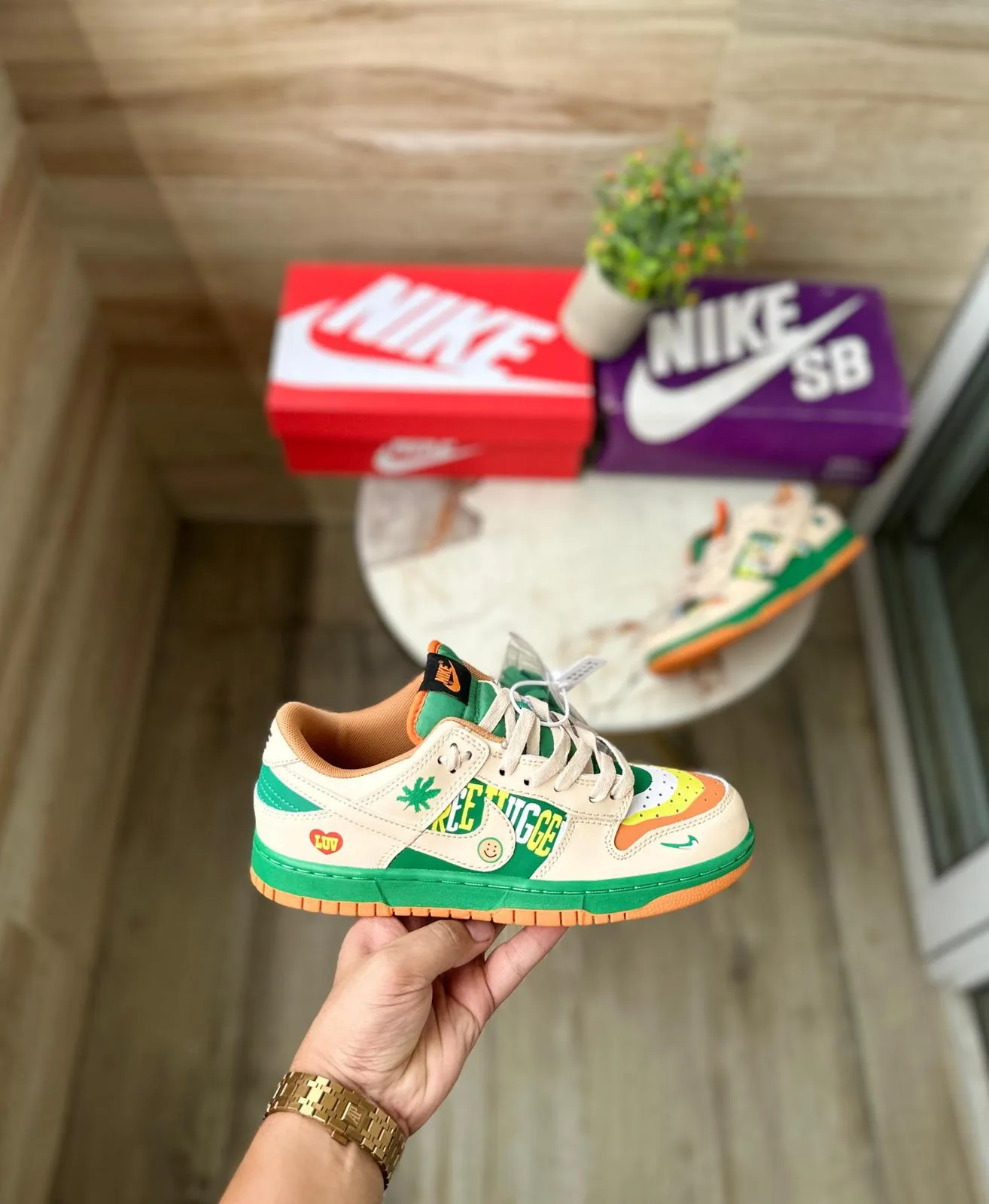 SB Dunk Stussy Luv Free Hugs Shoes