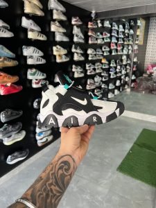 Air Barrage Mid Shoes Premium Quality On Sale