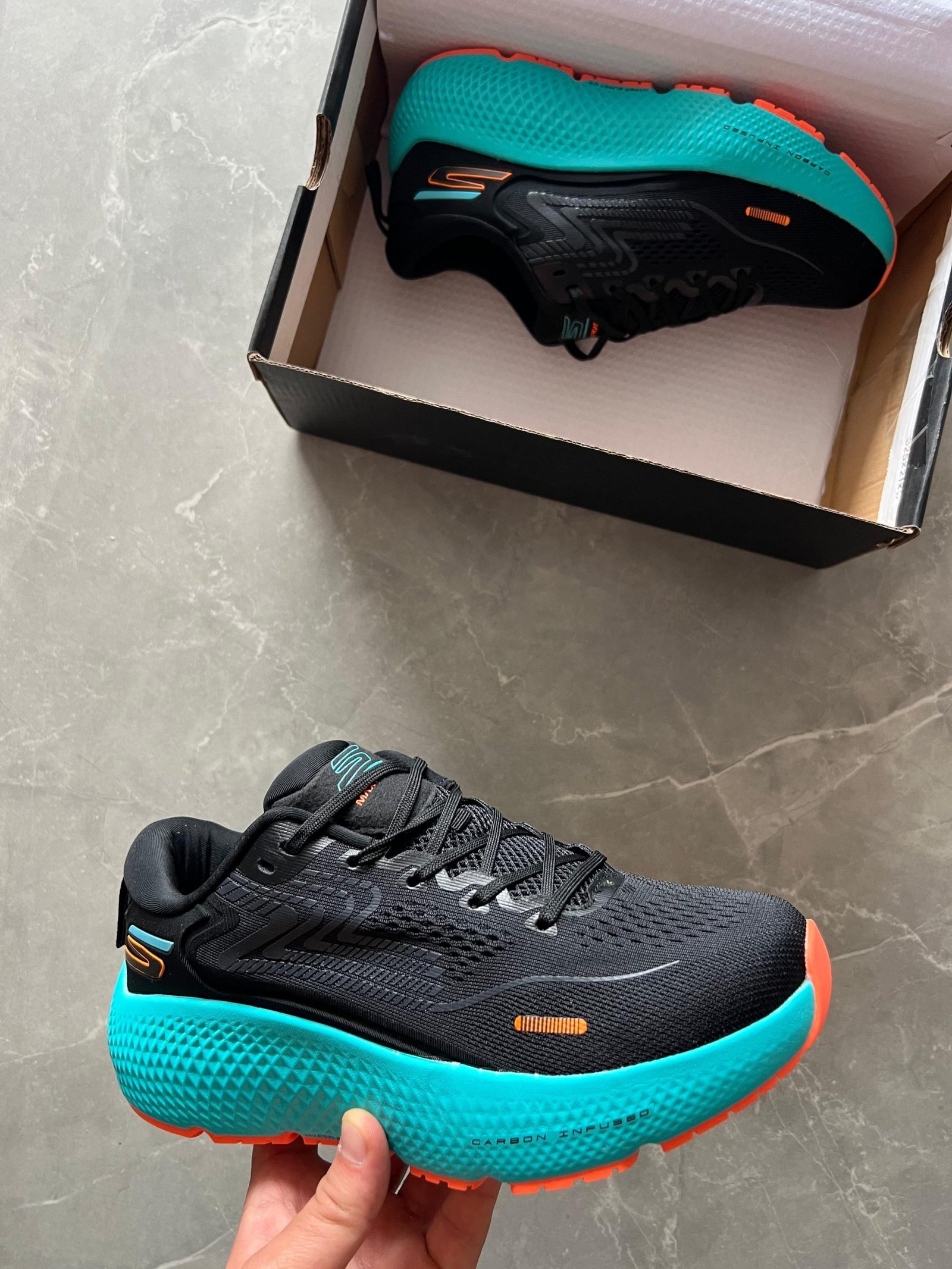 Hyperburst Carbon infused Sneakers