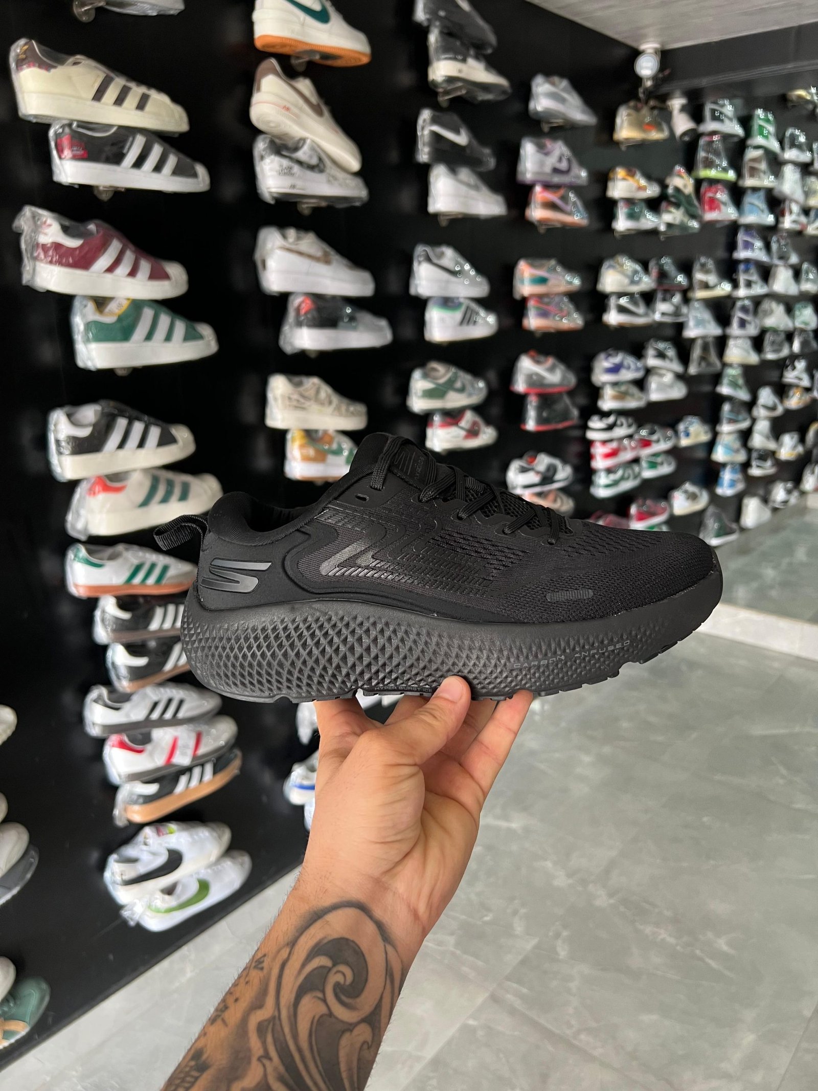 Hyperburst Carbon infused Sneakers