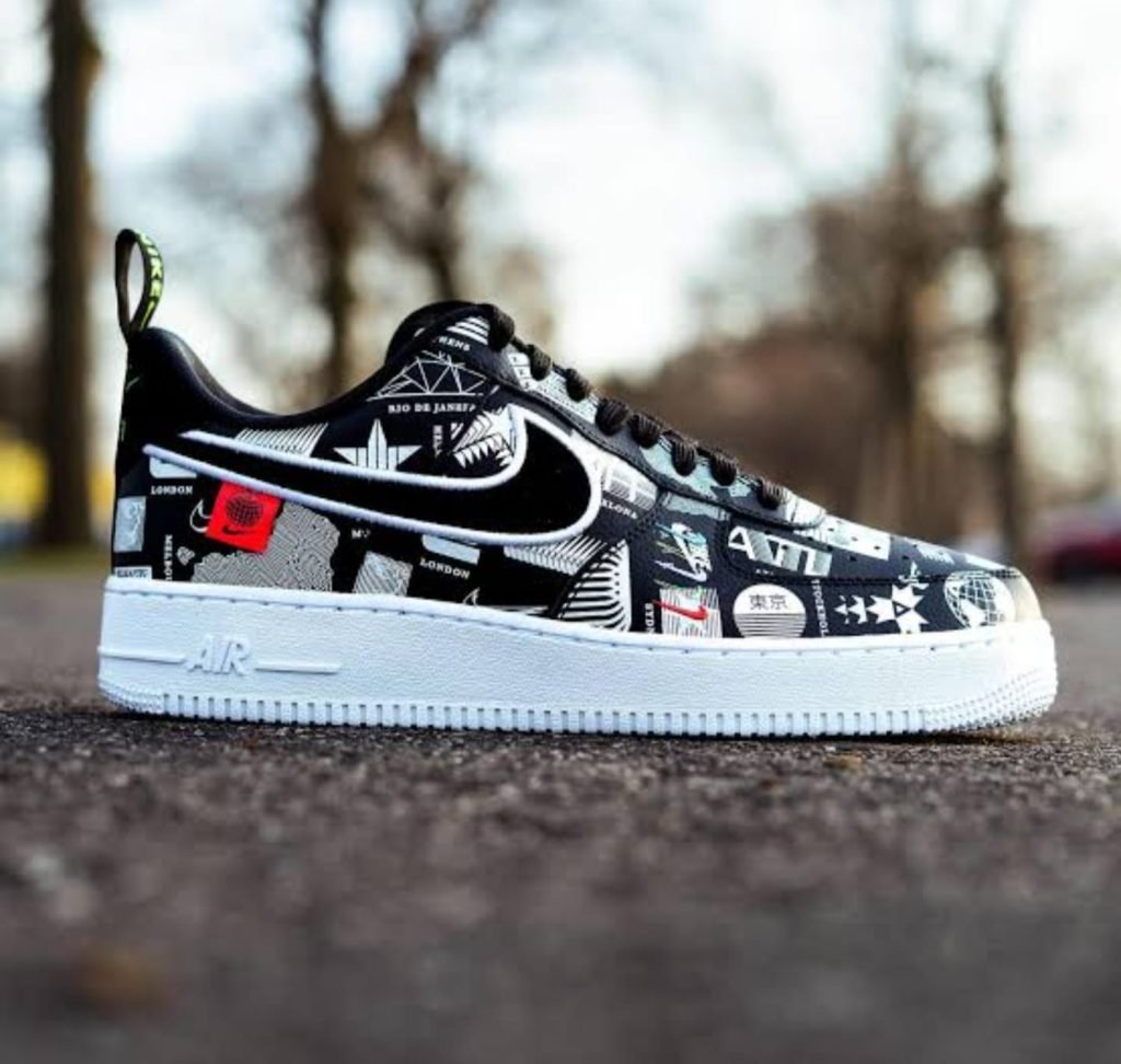 Airforce 1 Low Worldwide Sneakers For Boys