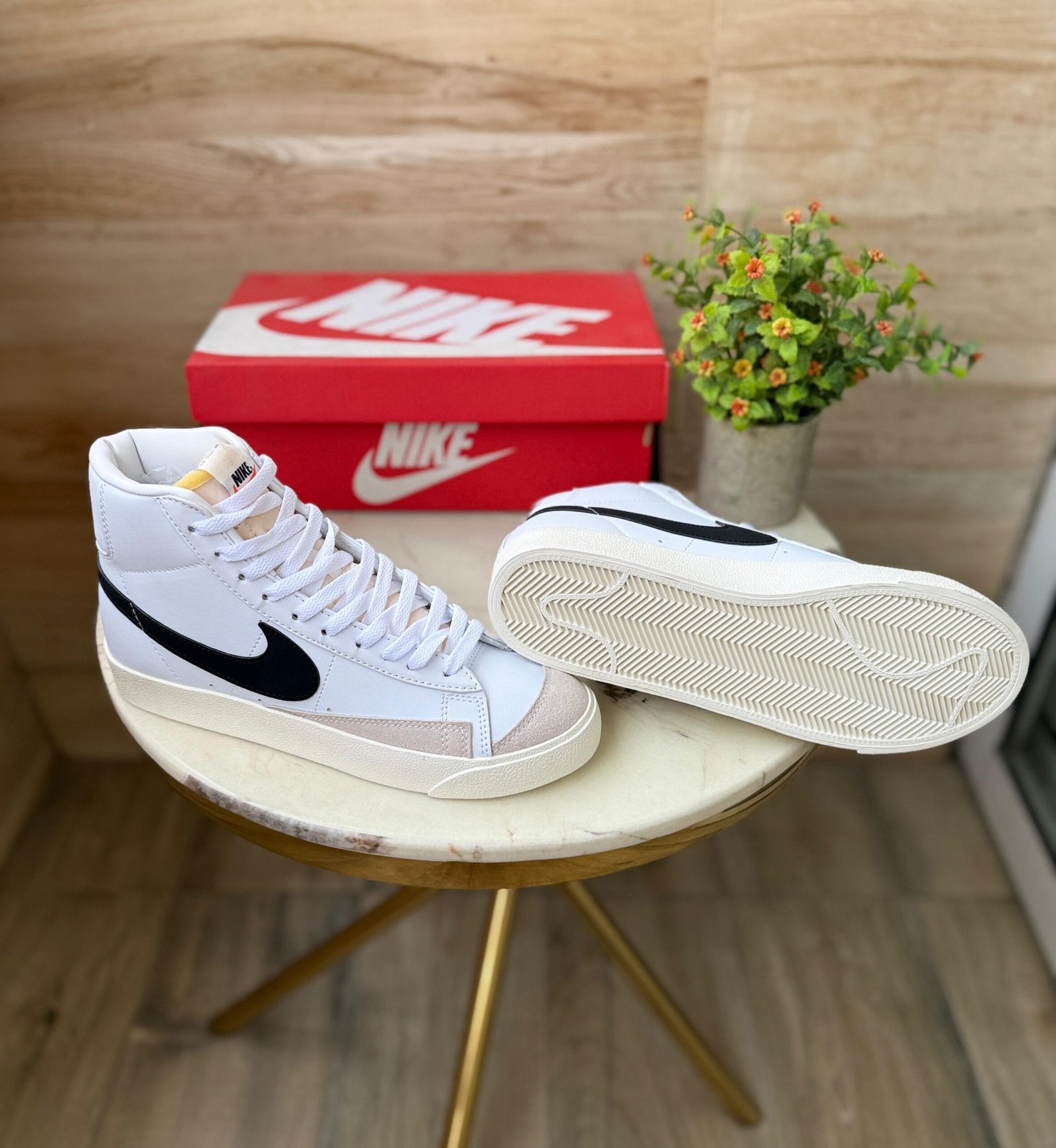 Imported Blazer 77 Mid Vintage Sneakers