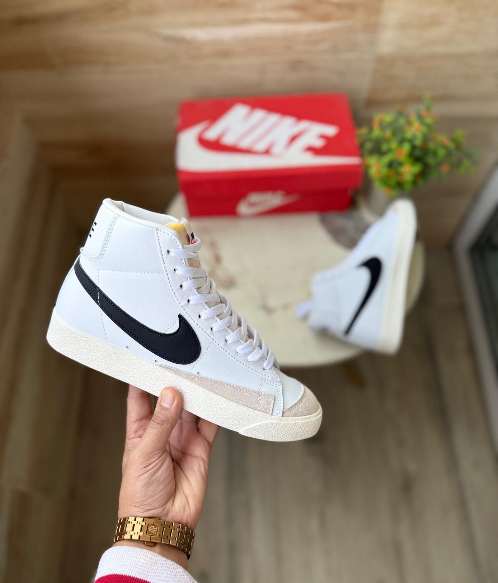 Imported Blazer 77 Mid Vintage Sneakers