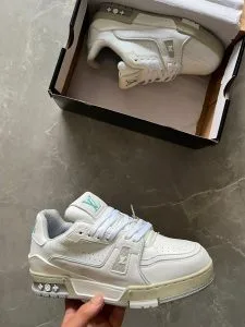 Imported Lv First Copy Sneakers In Stock 7 Colors