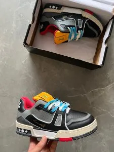 Imported Lv First Copy Sneakers In Stock 7 Colors