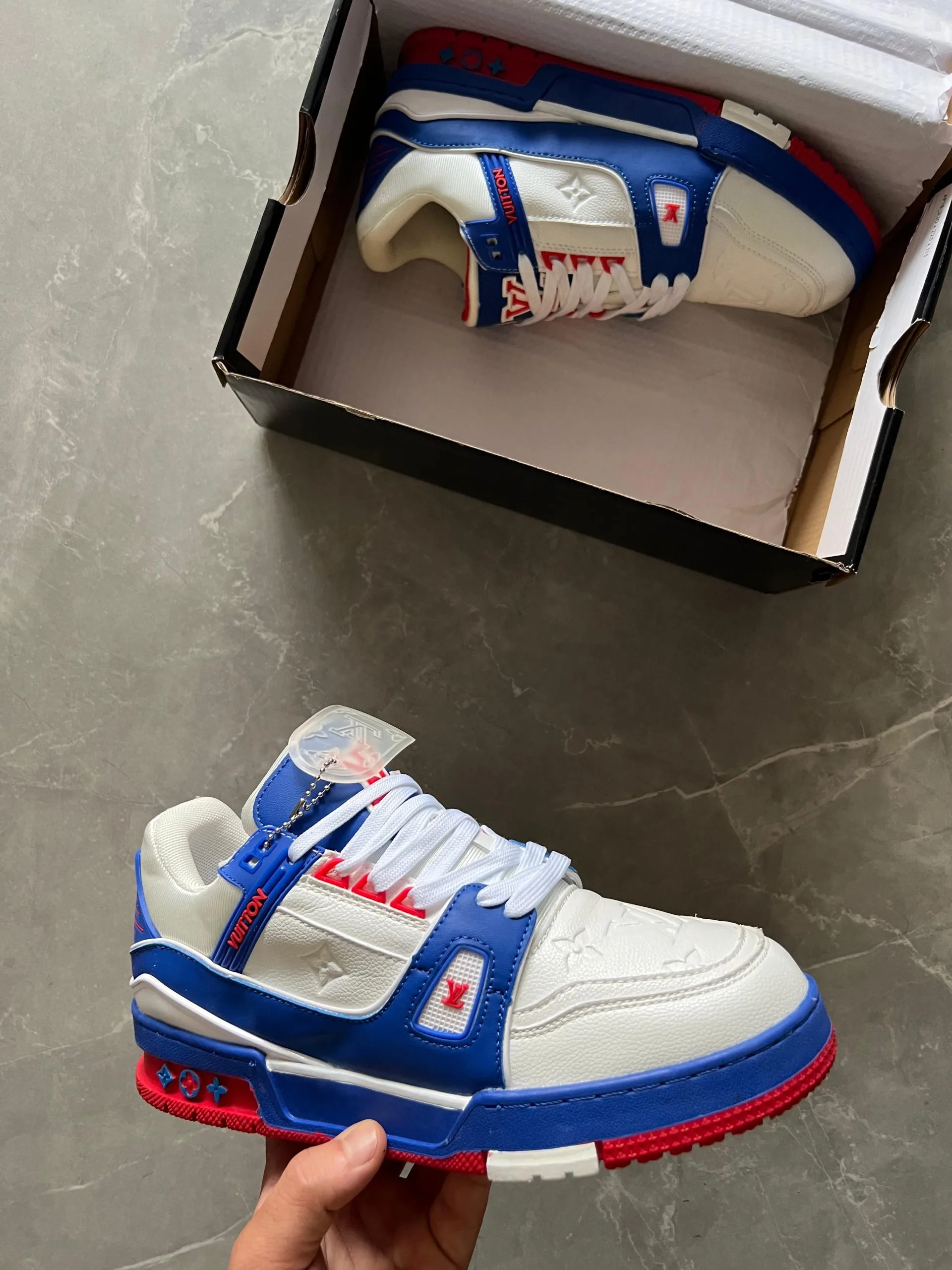 Imported Lv First Copy Sneakers In Stock 7 Colors