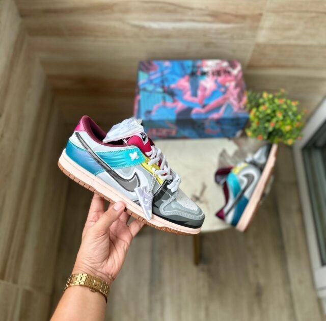 SB Dunk Gogetta Sneakers On Sale
