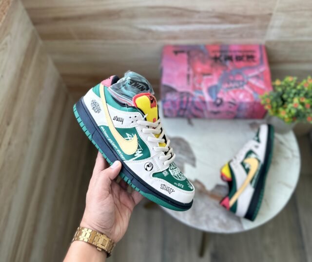 SB Dunk Stussy Green Sneakers For Boys On Sale