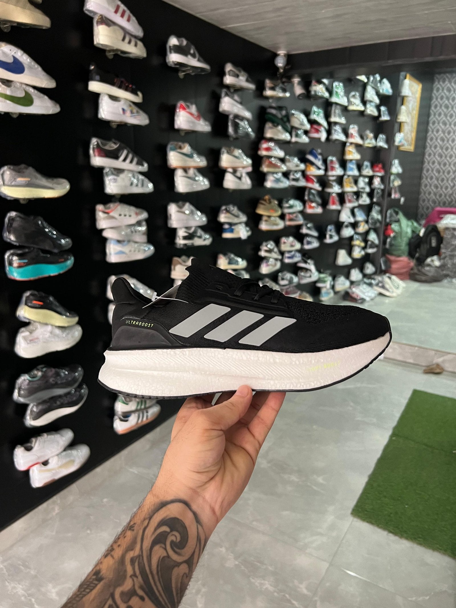 Boost 2024 Sneakers 6 New Colors In Stock