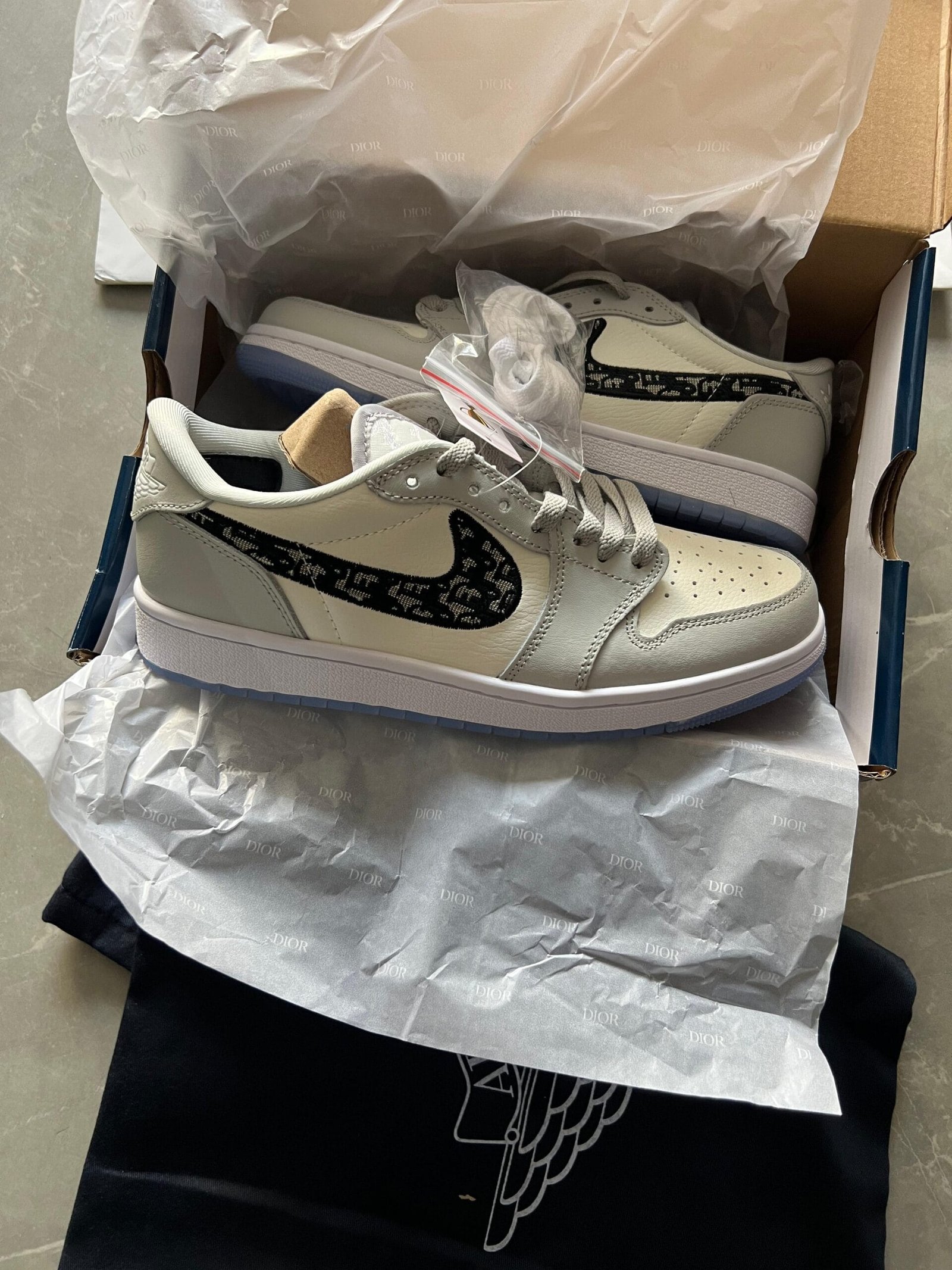 Branded Low Ankle Shoes For Boys UA Quality