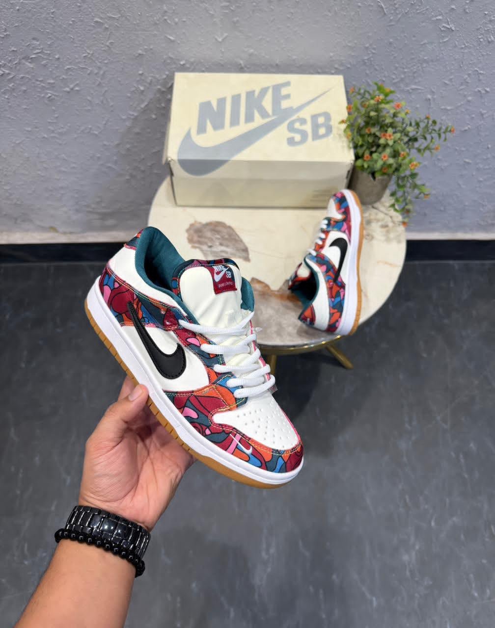 Abstract Pattern Sneakers – Creative Style & Everyday Comfort