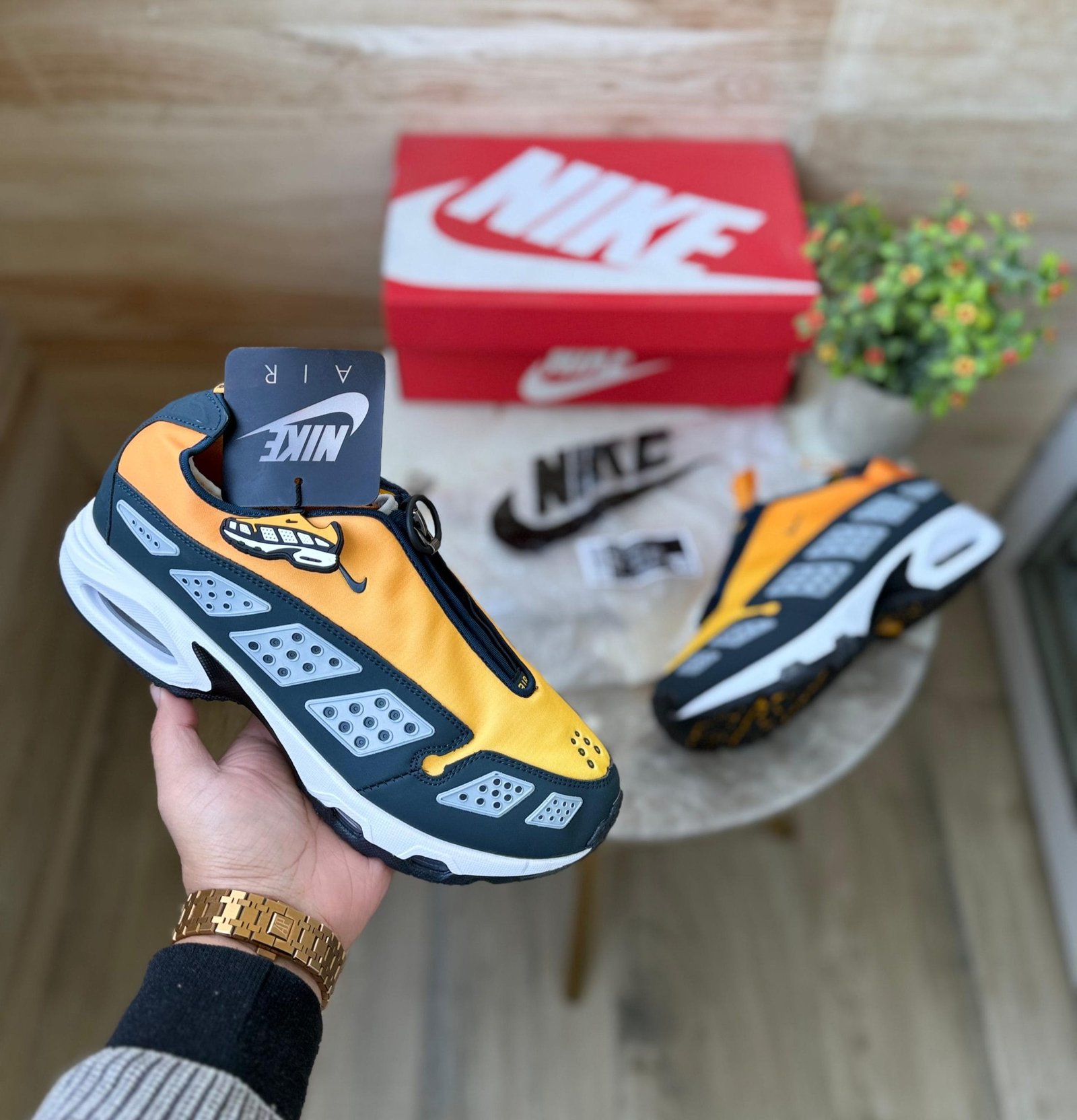 Sndr Canyon Gold Sneakers On Sale