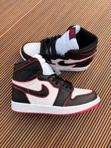 Bloodline Sneakers Jrdn On Sale Unisex (2)