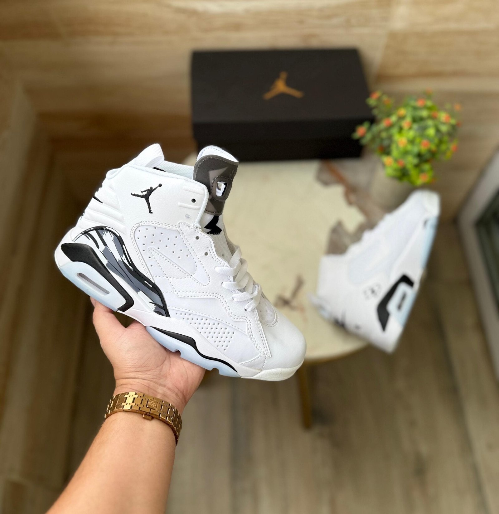 Jumpman Mvp Retro 6 White Black Sneakers