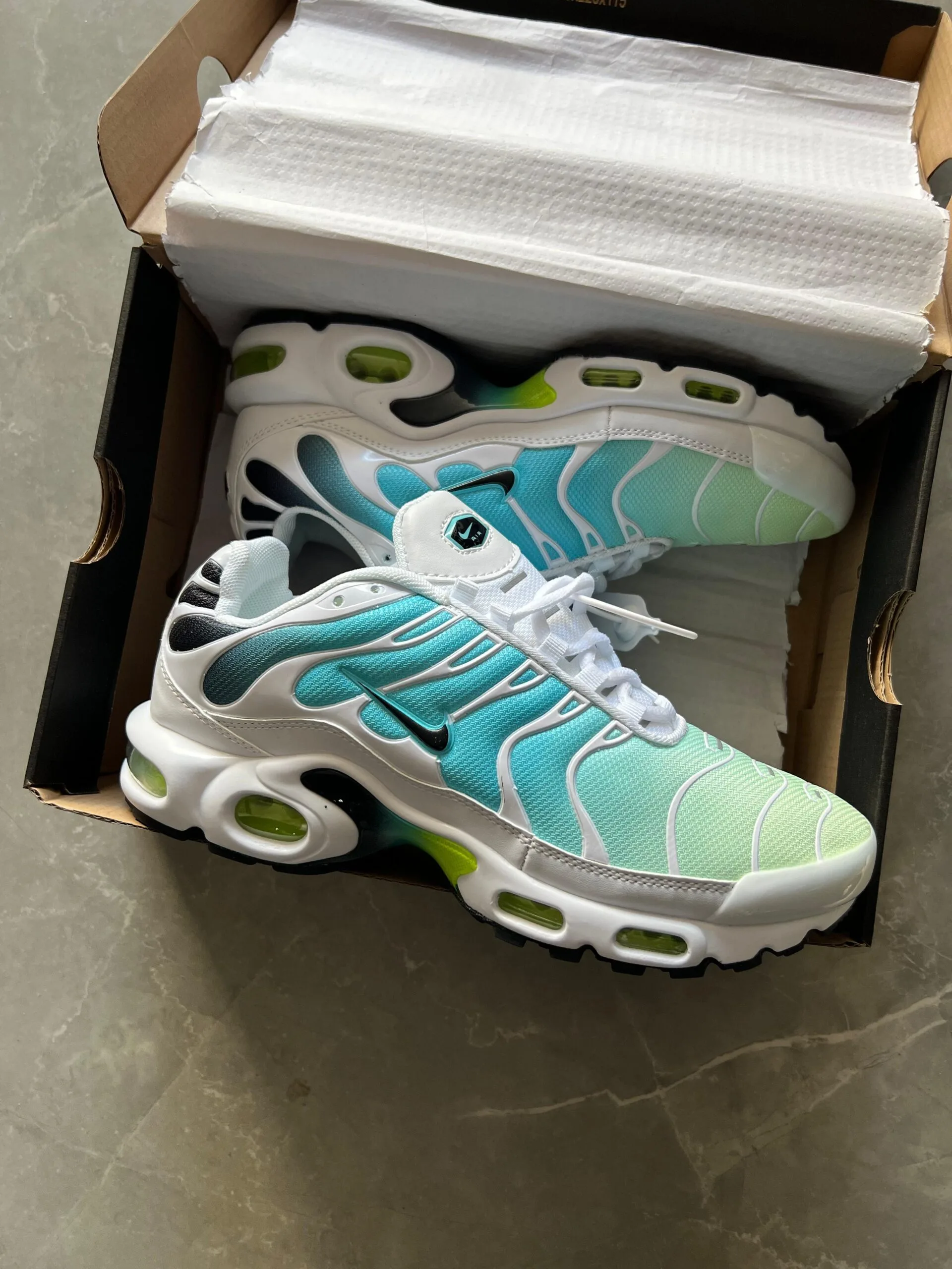 Airmax Tn Grey Sneakers On Sale 6 Colors
