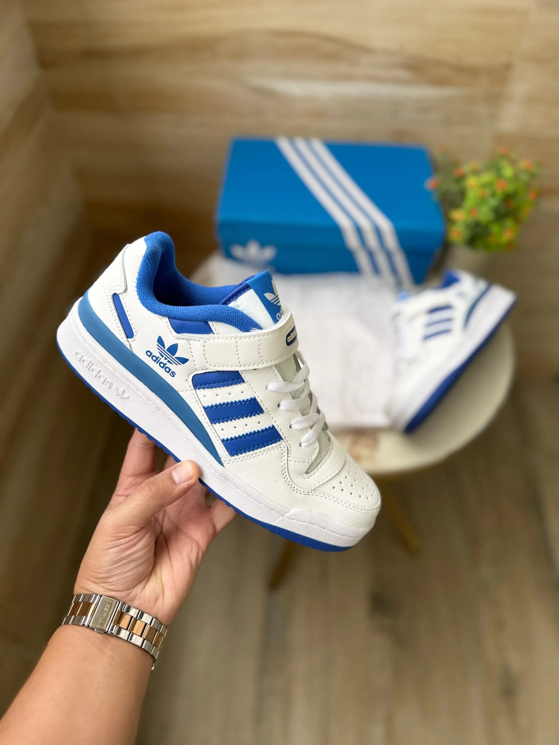 adidas gazelle silver green womens Balenciaga x Adidas Men's Track Forum White / Blue Low Top Sneakers main image 1