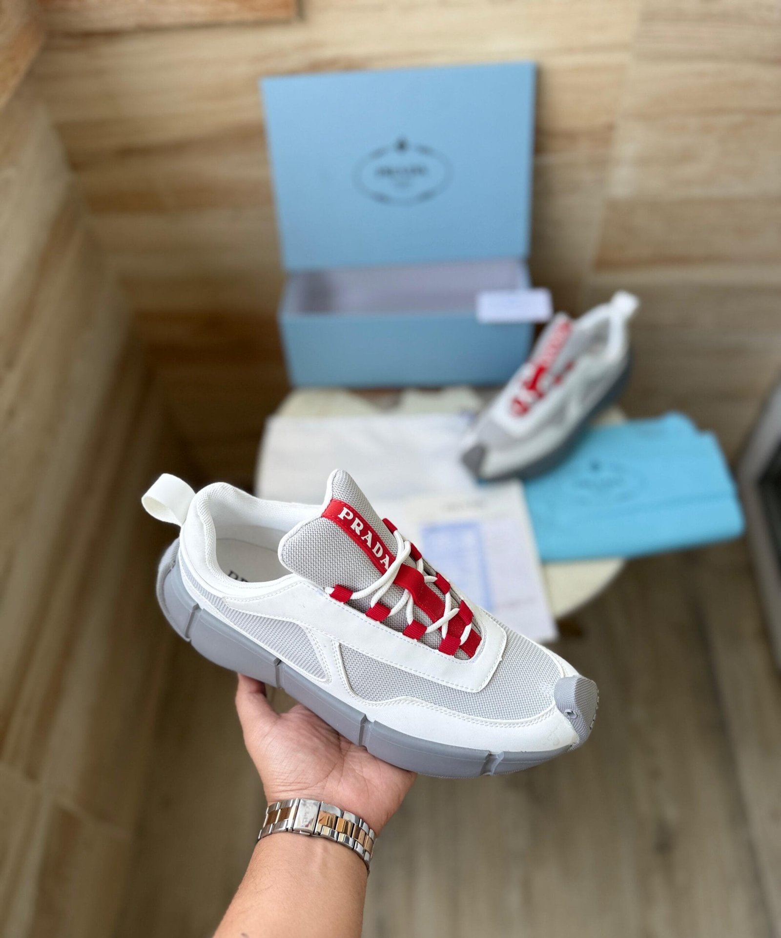 Milan Sneaker Grey White Ultra Luxury