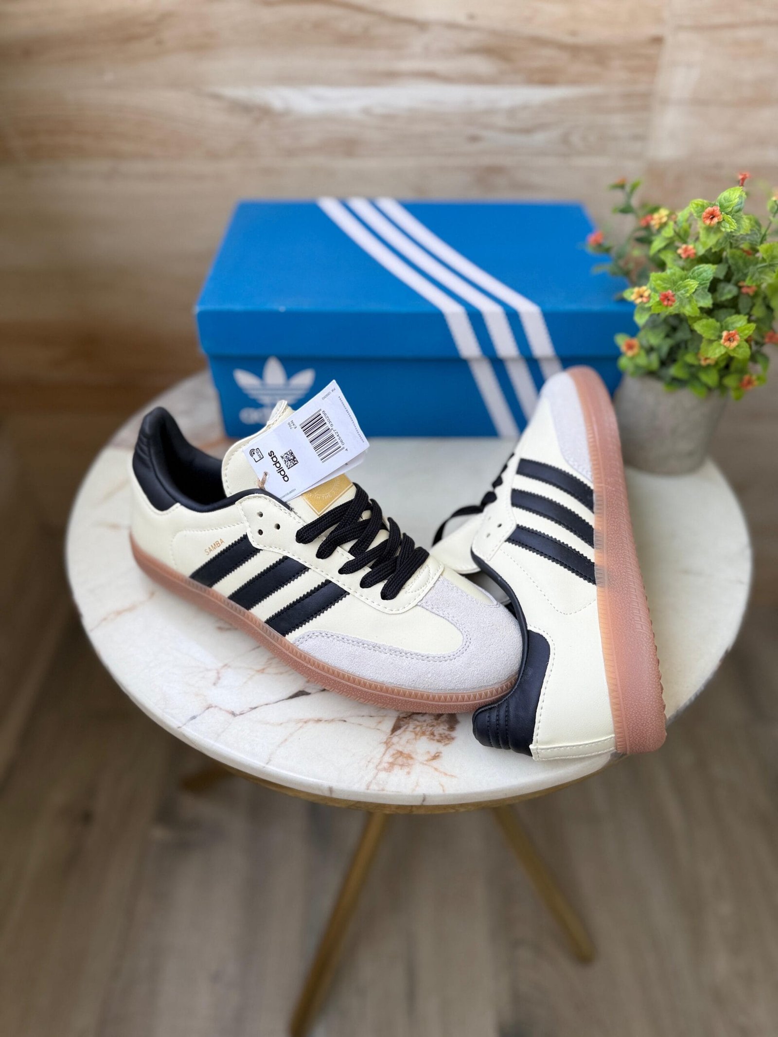 Samba Wonder White Sneaker For Boys