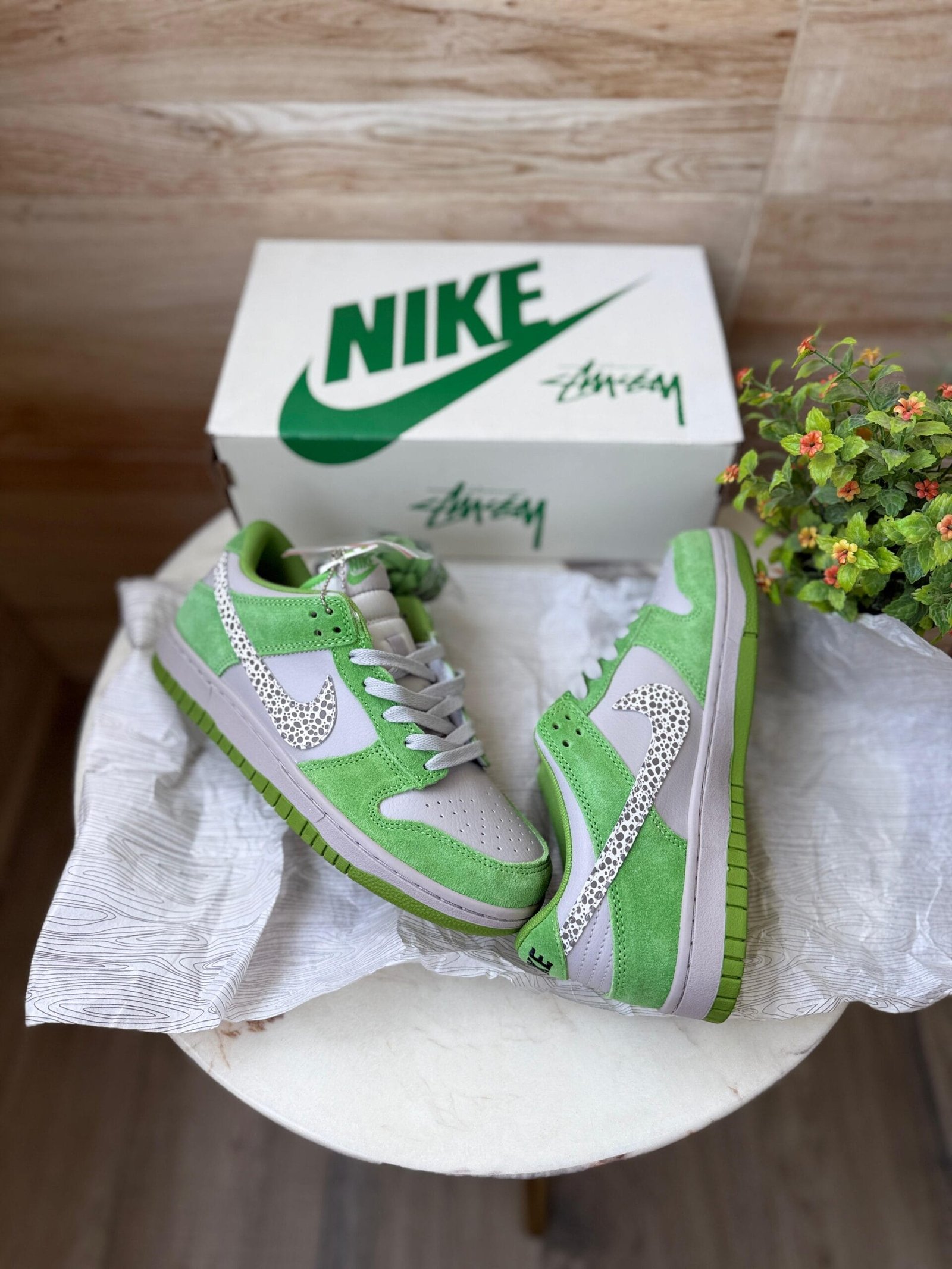 Sb Dunk Chlorophyll 2025 Sneakers