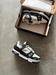 Black White Luxury Sneakers – Premium Comfort & Designer Style