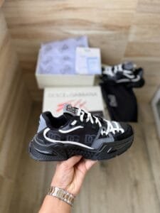 Luxury Shoes Imported On Sale 2 Colors