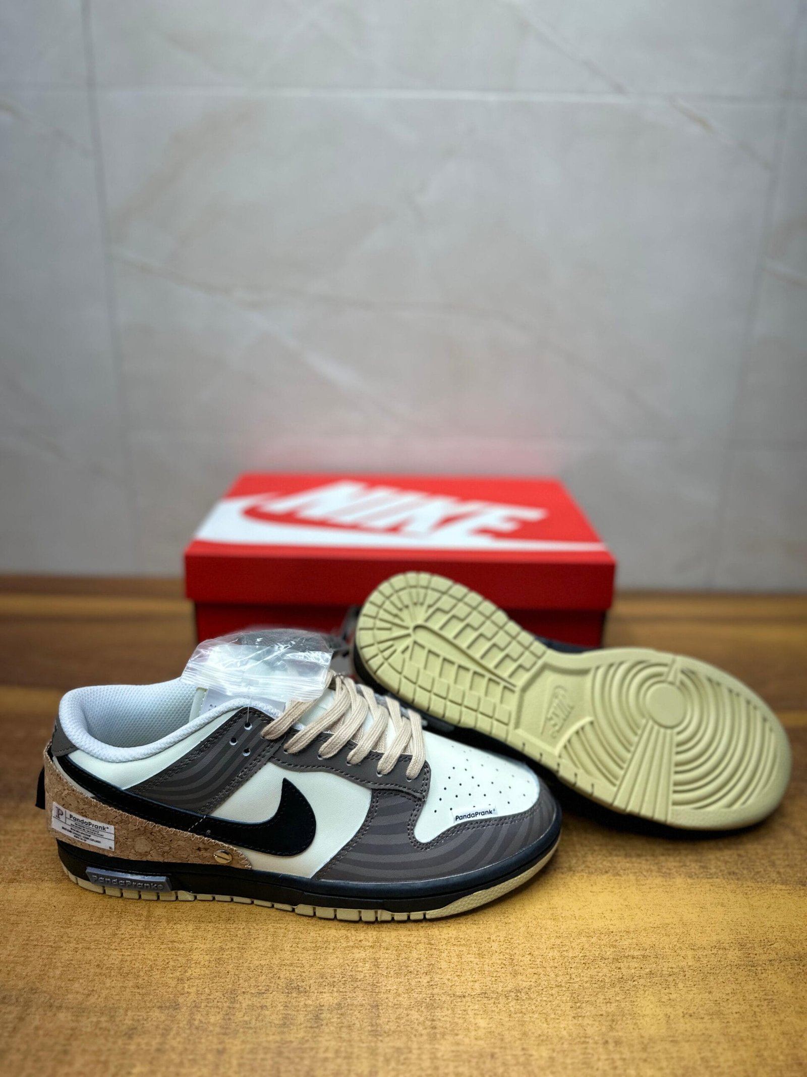 Dunk Pandaprank Grey Cacao Sneakers On Sale (2)